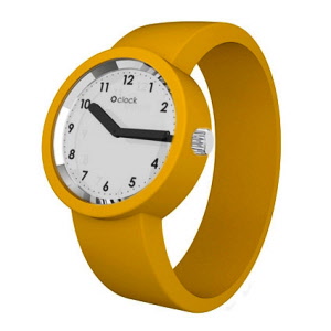 o-clock_numbers_mirror_narcissus_oker_geel_20210303082009