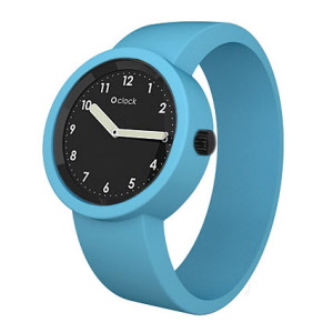 o-clock_numbers_zwart_hemelsblauw_20210303082011